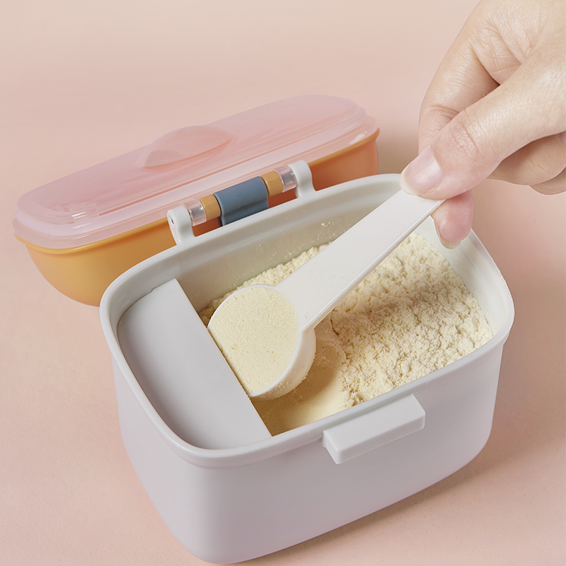 babycare奶粉盒便携外出分装格 米粉盒子辅食储存罐密封防潮大号洛克黄