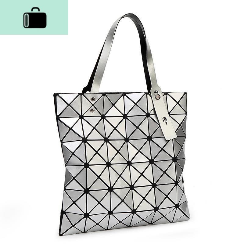 2020夏季新款女包几何菱格手提包折叠包徐璐同款镭射包单肩包6格NEW LAKE女士单肩包图片