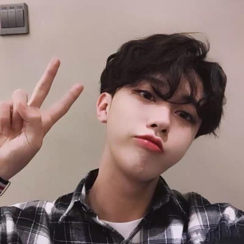 假发男韩版帅气中分男士假发女短发蓬松帅气自然逼真学生假发头套黑色