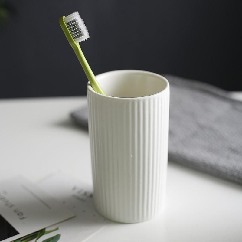 日式陶瓷婚庆礼品刷牙杯涮牙杯漱口杯家庭套装组合情侣一对牙刷杯三维