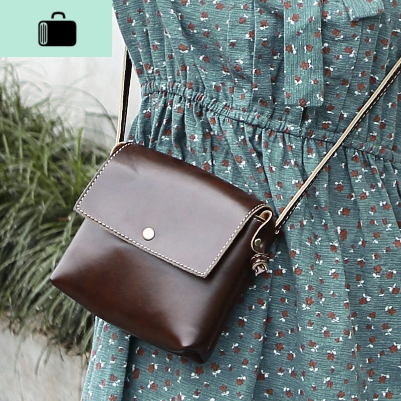 小包包女2020新款韩版小包软皮包复古夏季斜挎包简约学生百搭散步new
