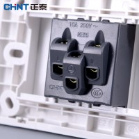 正泰开关插座 NEW1C 明装墙壁开关 电脑插座面板 明装电脑网线插