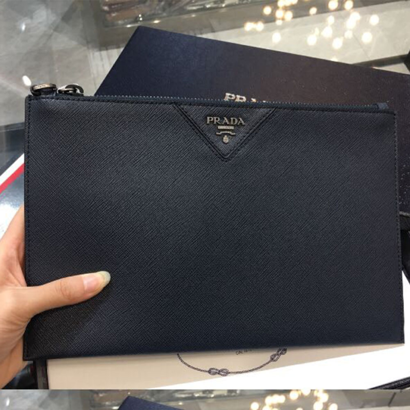 prada普拉达欧美时尚蓝色系牛皮商务男士手拿包视频