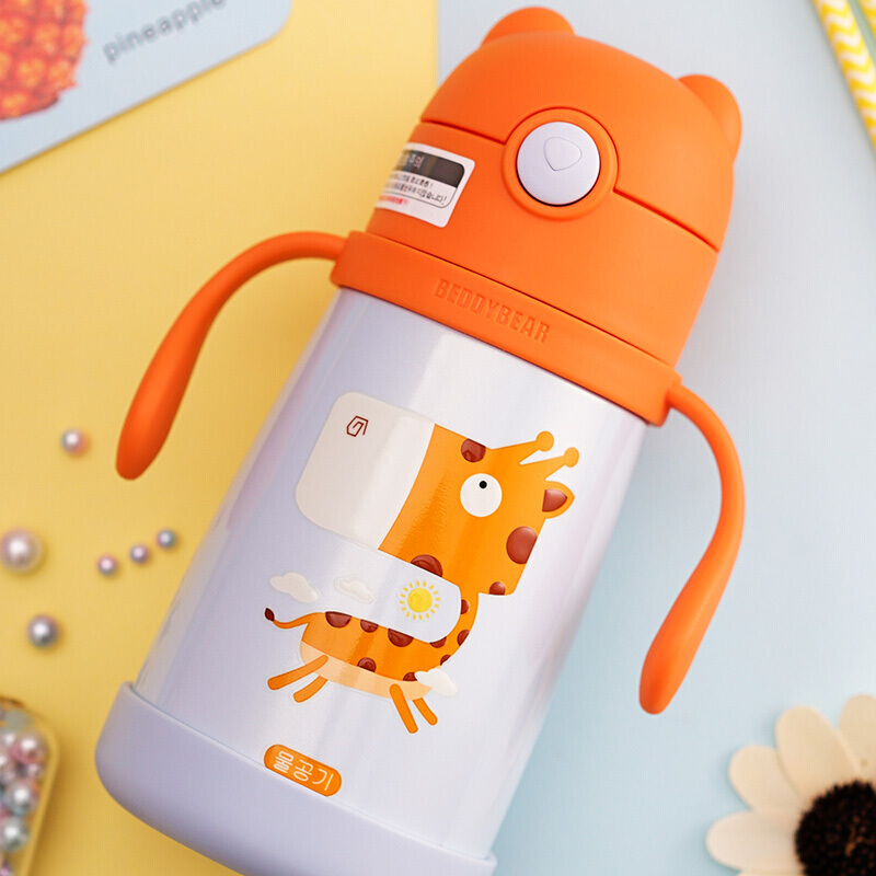 【官方正品】杯具熊 beddybear 母婴幼儿童 316不锈钢大容量两用保温壶便携式背带宝宝水杯吸管两用杯 手柄长颈鹿