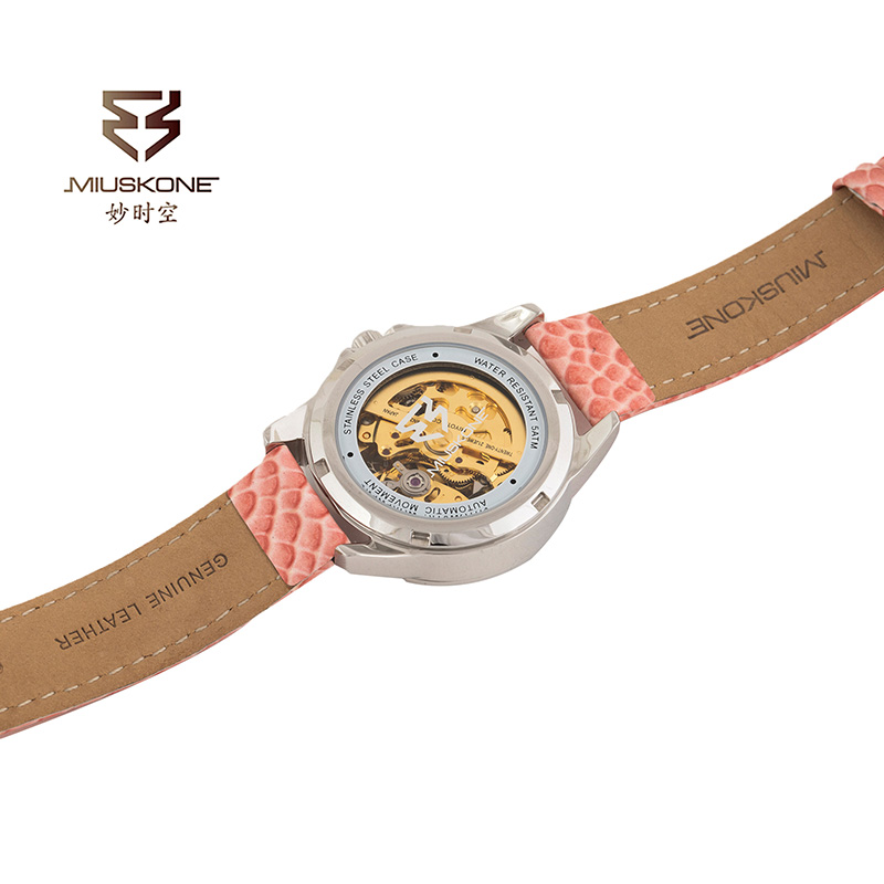 妙时空(MIUSKONE) 女神镂空花瓣元素方钻机械机芯皮带腕表 – 典雅系列MS50 (遇国庆/春节将于假后首日发货)高清大图