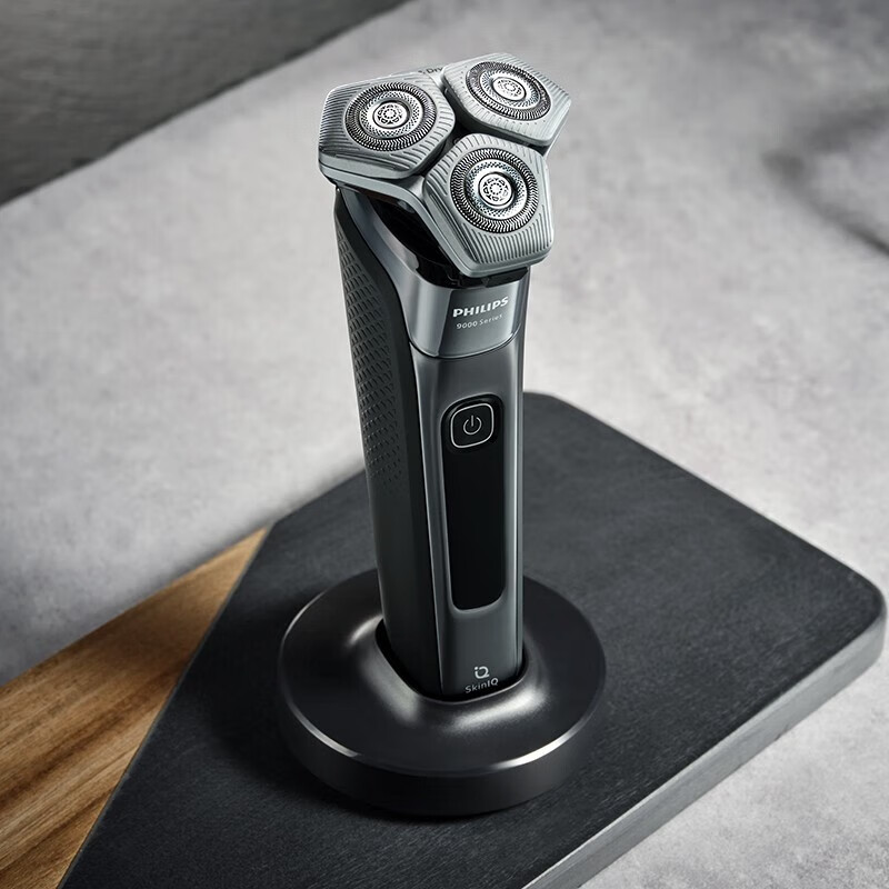 飞利浦剃须刀9系SkinIQ