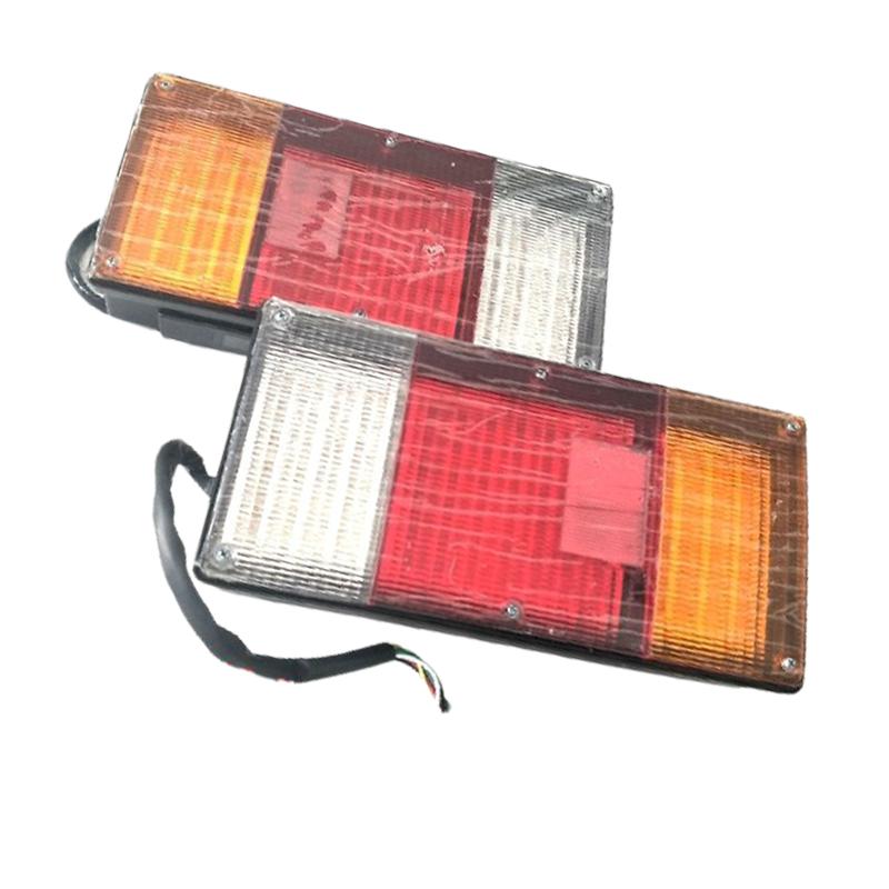 东风EQ1118左后组合灯总成 原厂正品 超长质保