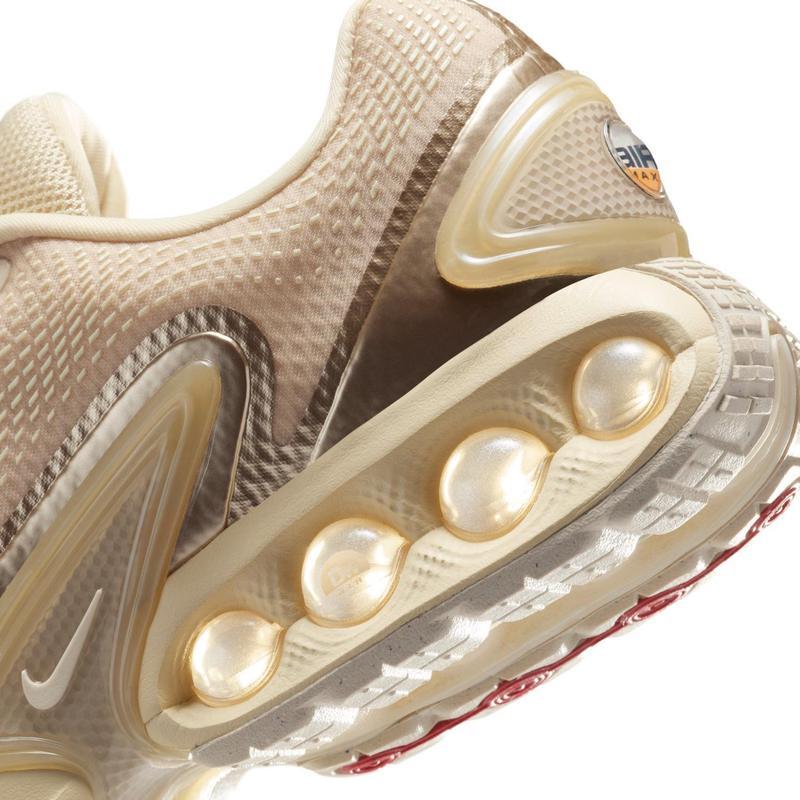 耐克(NIKE)女款AIR气垫休闲鞋轻便舒适潮流百搭运动板鞋