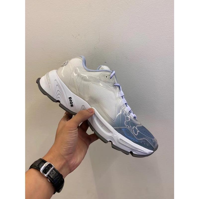 迪奥(Dior)蓝色网眼透气橡胶底休闲运动鞋男款跑鞋