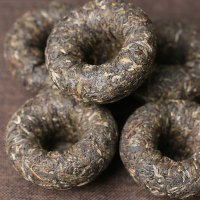 书呆子普洱茶叶生茶2017年老茶谷沱茶100g云南古茶树大叶种纯料沱茶
