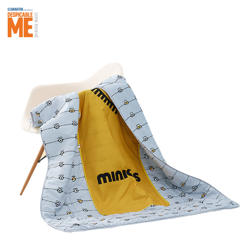 神偷奶爸 DESPICABLE ME MINION MADE 多用抱枕被 MC-FBZ10