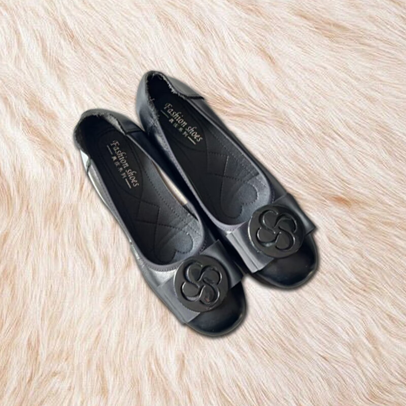 鼎兆荟 女士真皮软底单鞋 34#-41# 双高清大图