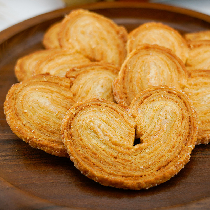 格兰娜蝴蝶形酥饼干210g*1 苏宁自营零食韧性饼干乌克兰进口零食充饥休闲食品吃货网红早餐饱腹代餐小吃