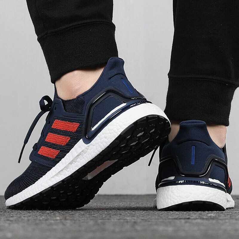 Adidas/阿迪达斯 男款ULTRABOOST 20舒适缓震轻便跑步鞋 EG0693