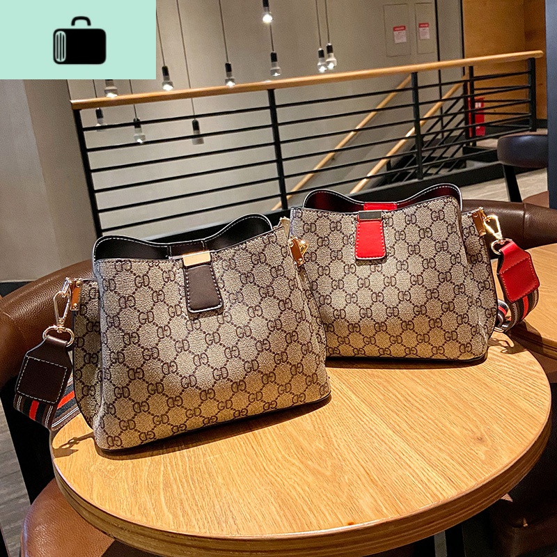 质感小包包女士2020新款潮大容量宽带百搭ins时尚单肩斜挎水桶包NEWLAKE高清大图