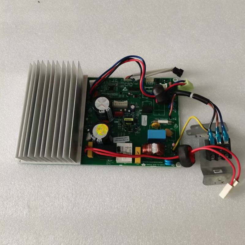 帮客材配 拆机原装P0970120846 IVH- 72YN1NW 外机控制板