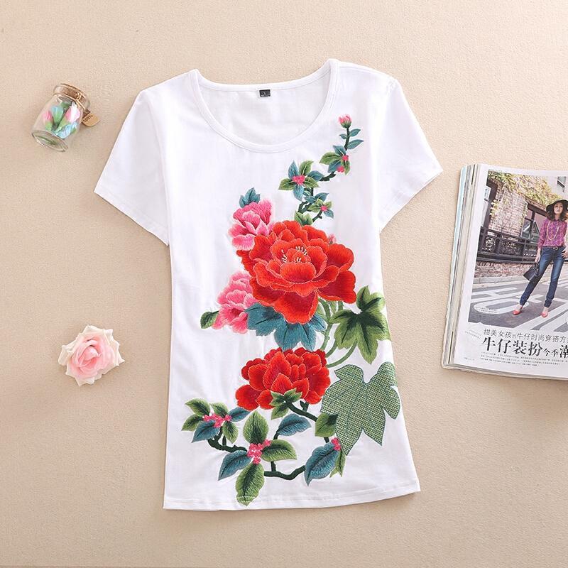 夏季民族风复古刺绣花大码t恤女宽松圆领上衣短袖体恤衫