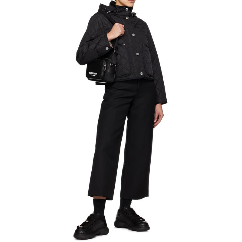 博柏利(BURBERRY)男士斜挎包耐用防水便携多功能休闲单肩包高清大图