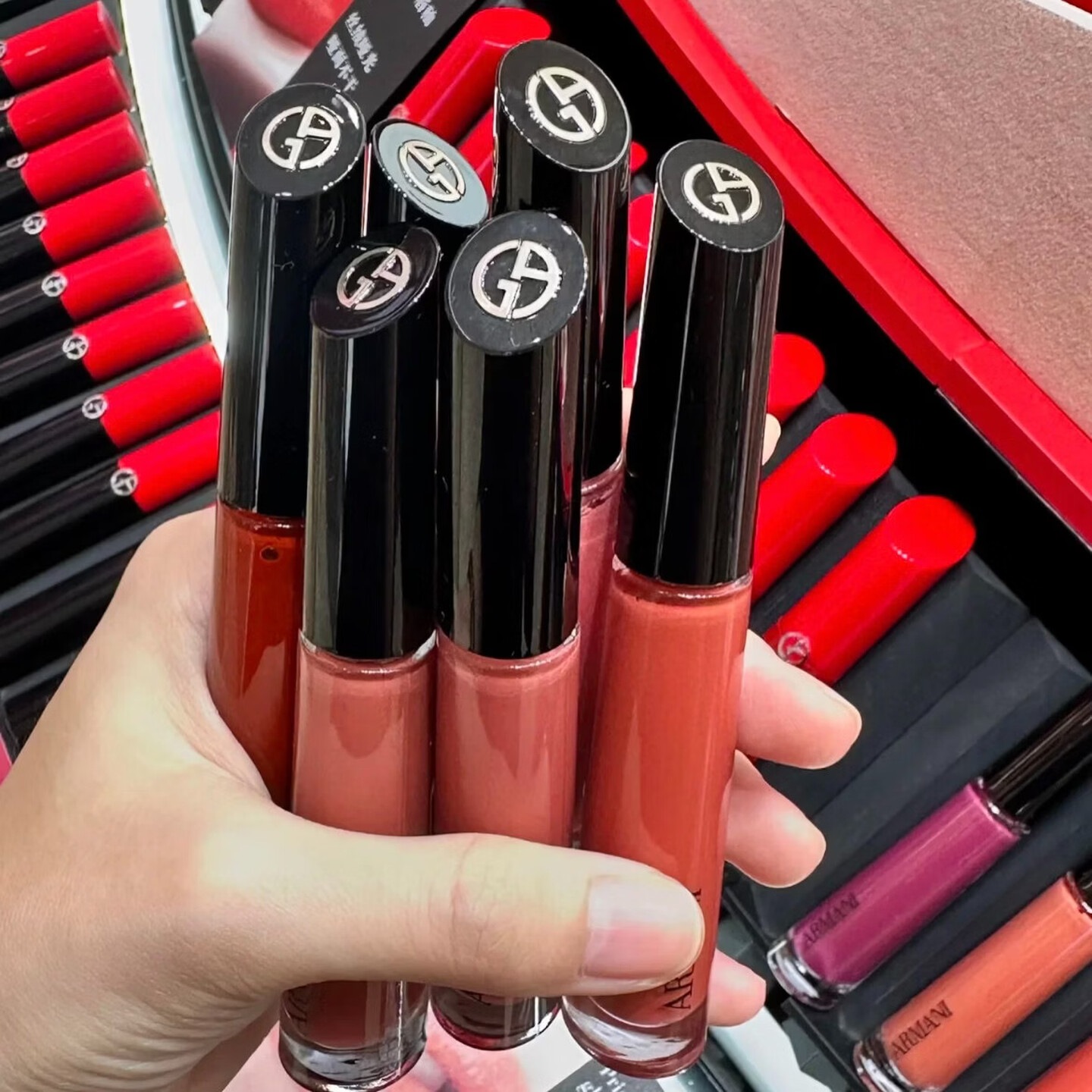 阿玛尼(ARMANI)新品大师红管唇釉银管水光唇膏唇釉权利口红保湿显白送女友 [新色]102冷杏茶高清大图