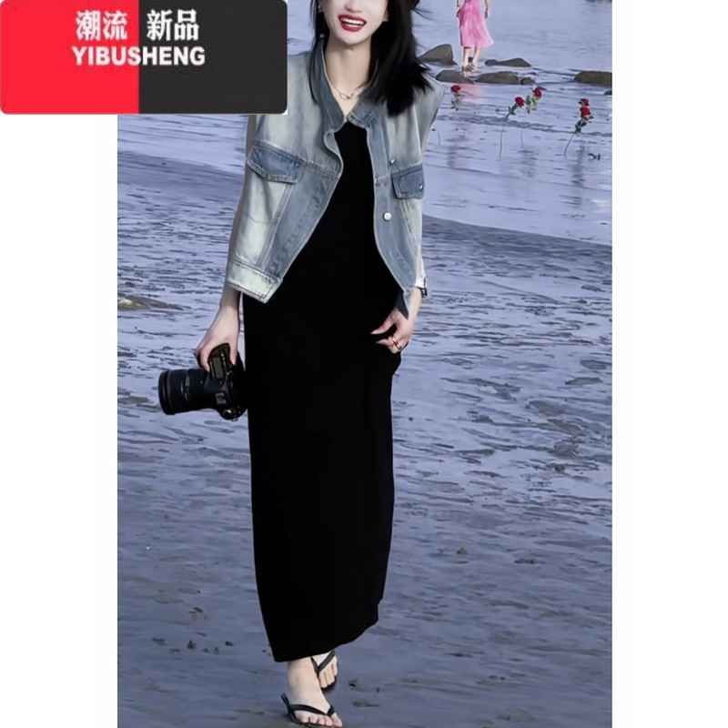 yibusheng洋气时髦牛仔马甲配连衣裙套装女季宽松慵懒风背心坎肩无袖