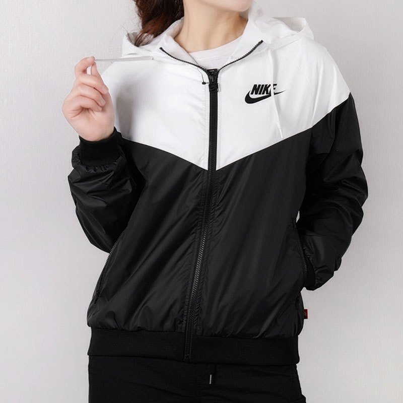 耐克(NIKE) 2019春女子运动外套 WR JKT AR3093-010