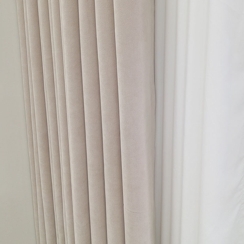 藤世威 双层布艺窗帘高清大图