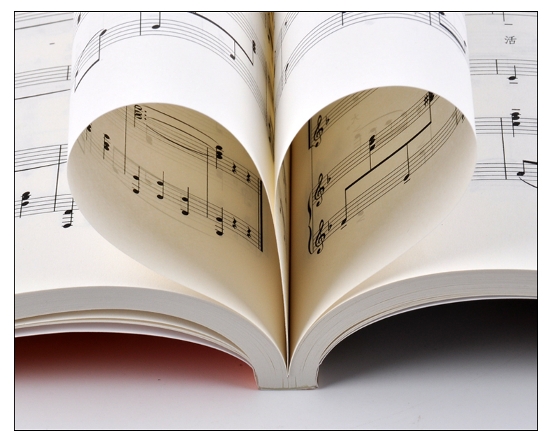 中外童声合唱精品曲选 俄罗斯东欧 [正版]中外童声合唱精品曲选 俄罗斯东欧合唱歌曲谱 中国交响乐团少年及女子歌唱团演奏曲高清大图