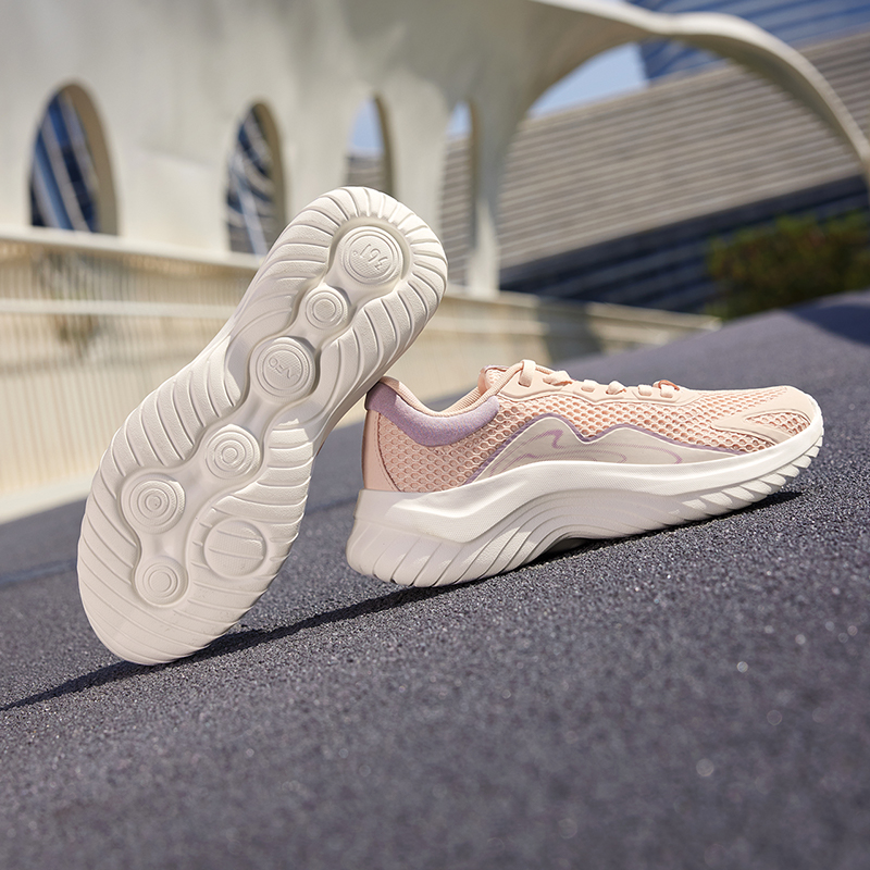 361°女鞋运动鞋新款女常规跑鞋682522230F高清大图