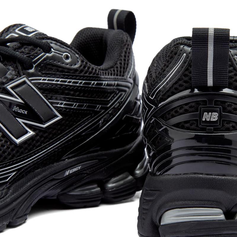 新百伦(New Balance)网布拼接合成材质透气跑鞋男系带运动鞋户外