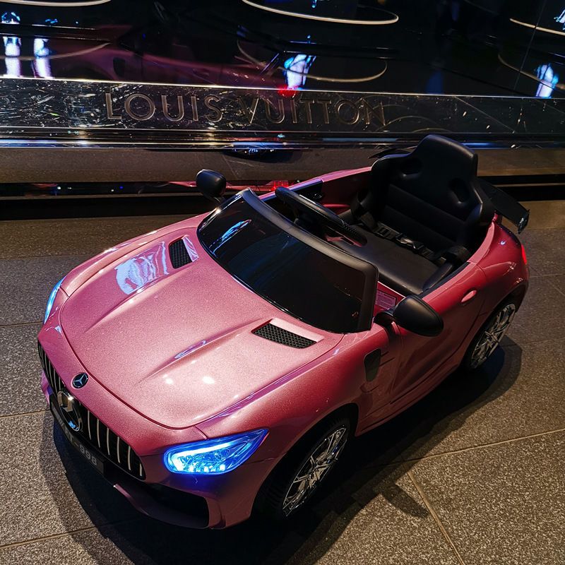 四驱奔驰儿童电动车四轮可坐大人遥控小孩玩具车摇摆儿童电动汽车