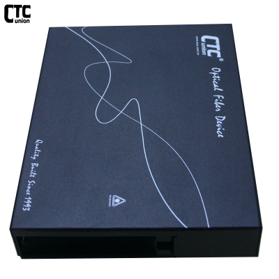 CTC FRM220-E1B-FC020-AC光纤转E1 光纤转BNC 设备 Q9对Q9 1.5米(1台设备2根)