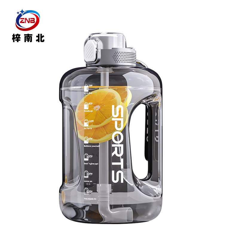 梓南北 大容量垃圾桶 1700ML 个高清大图