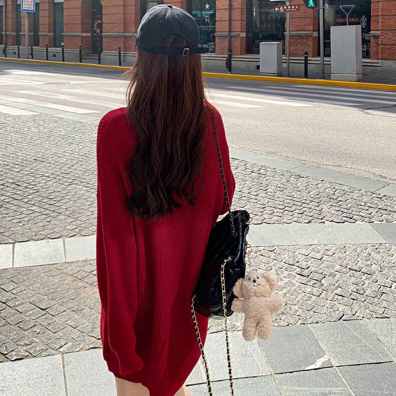 唐狮设计感红色毛衣女秋冬圣诞穿搭中长款宽松套头复古毛衣PO