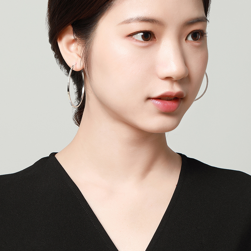 梦金园银耳环轻奢小众高级圈圈银耳饰小众设计送闺蜜生日礼物