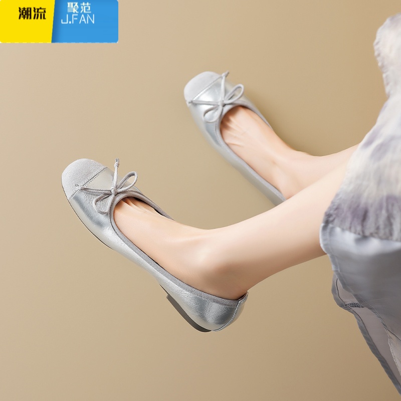 聚范AG182银色单鞋女2024新款夏平底玛丽珍芭蕾鞋配裙子高清大图