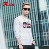 特步(Xtep)男运动长袖T恤正品2018秋新款圆领休闲针织上衣厚款套头衫882329039525