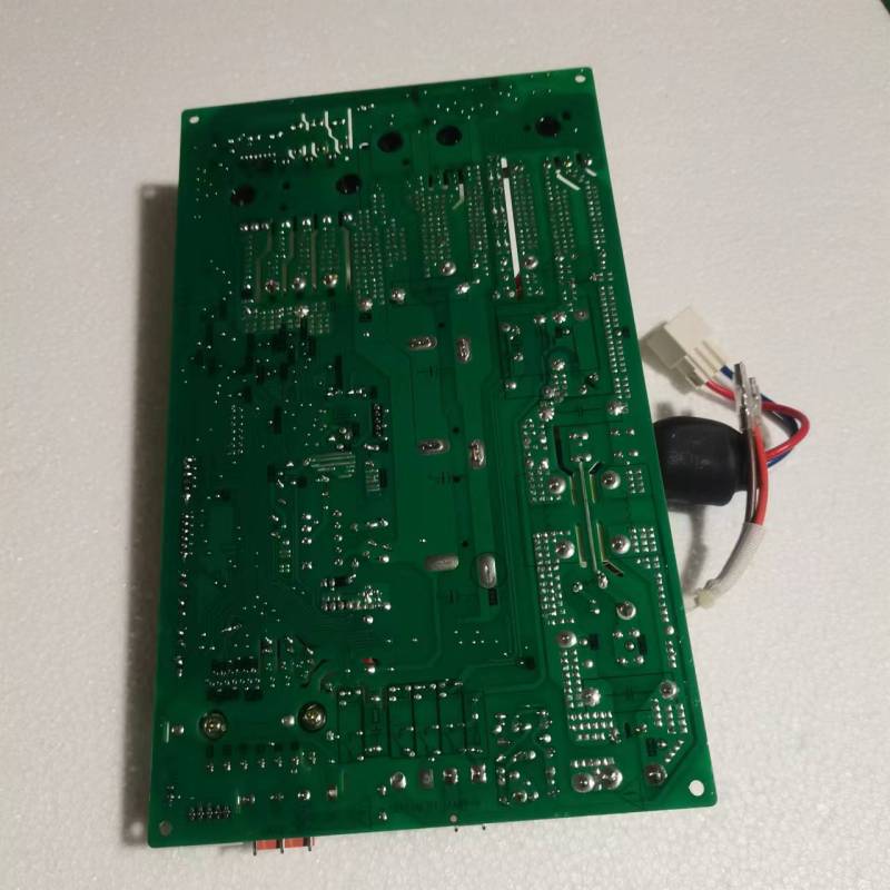 帮客材配 全新原装 P0970117906 IVH- 50YQ1EW 外机主板高清大图