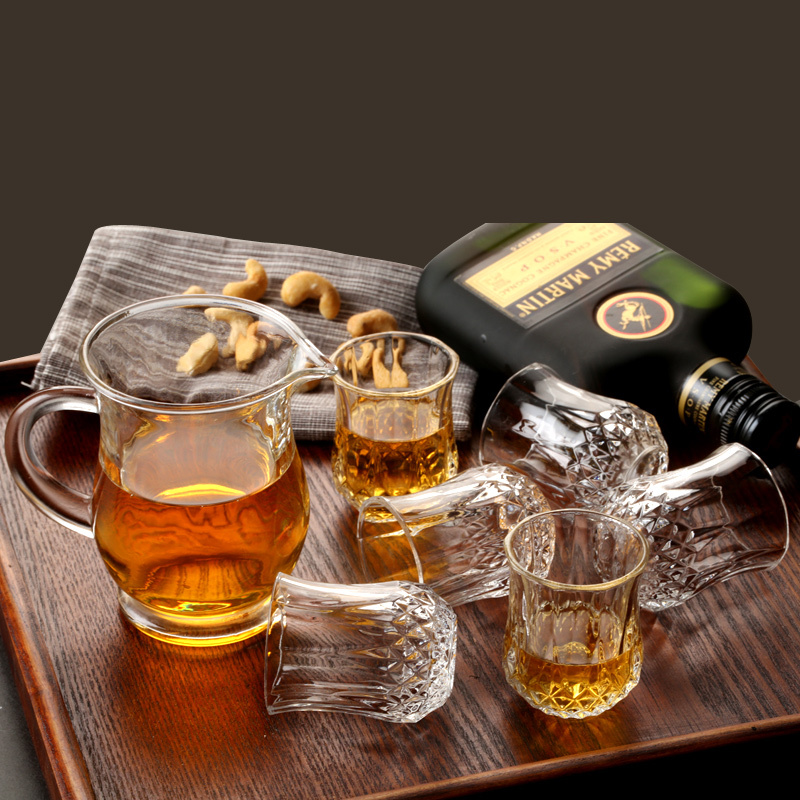 玻璃酒具套装小白酒杯分酒器壶高脚杯烈酒杯一口云吞杯酒盅家用(请先与客服确认再)