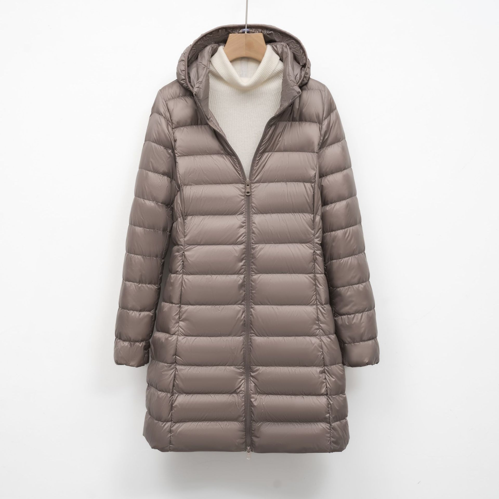 新款女式纯色女装连帽带帽可拆卸羽绒服中长款大码外套_61430