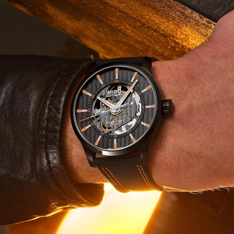 Mido自动机械表男款Skeleton Vertigo黑盘钢带瑞士天文台认证防水手表高清大图