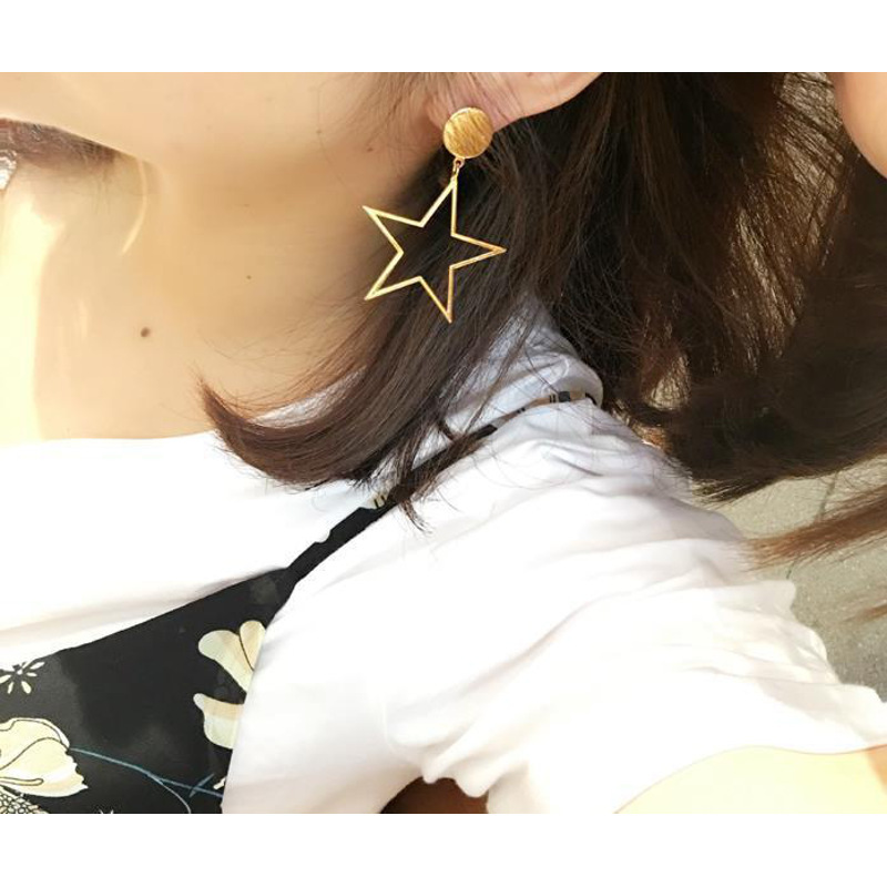 耳钉女款新款 韩版简约几何圆牌镂空五角星百搭气质耳钉耳饰品R2D029送女朋友七夕情人节礼物