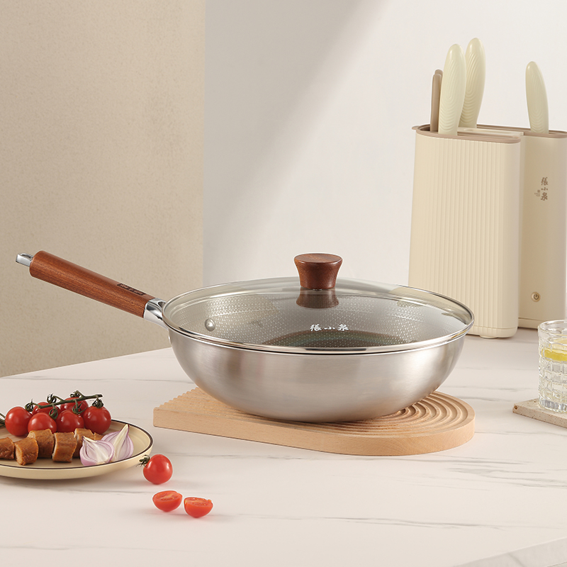 张小泉有钛304钢盾炒锅 -32cm C32560100高清大图