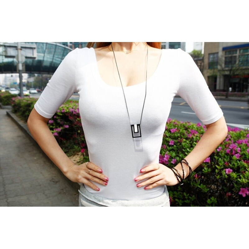 短袖女2018春夏新款韩版性感低胸u领中袖t恤白色紧身上衣打底衫韩