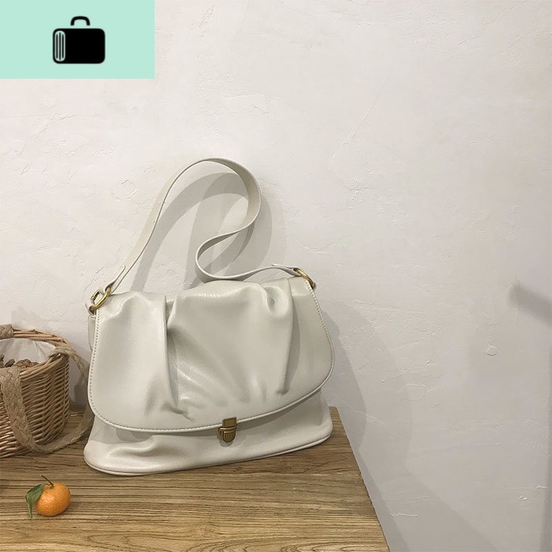 高级感包包女2020新款潮网红褶皱包百搭ins斜挎包小众设计腋下包NEWLAKE高清大图