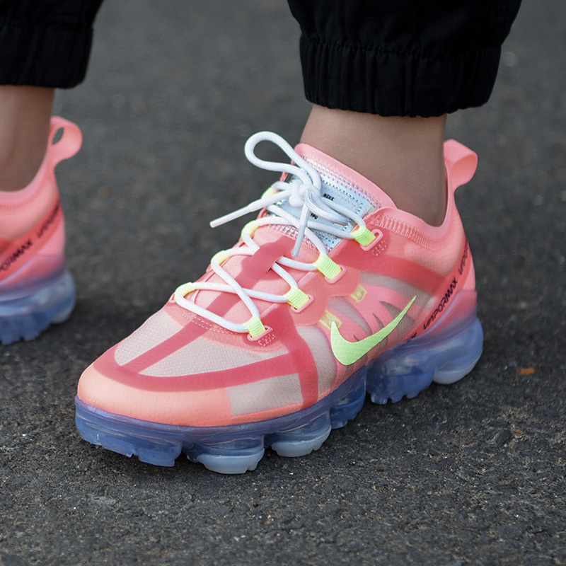 NIKE耐克女鞋AIR VAPORMAX大气垫跑步鞋AR6632-602