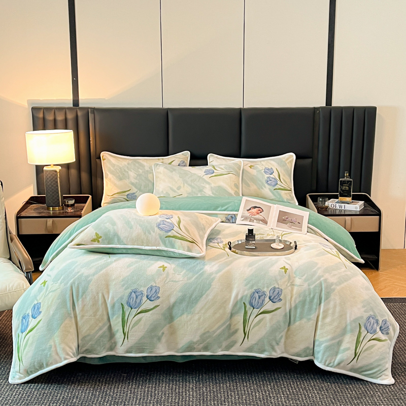 加厚牛奶绒四件套高清大图