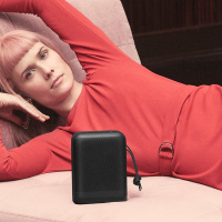 B&O BeoPlay P6 无线蓝牙音箱音响 充电无线音箱扩音器 便携式音乐 按键式 黑色