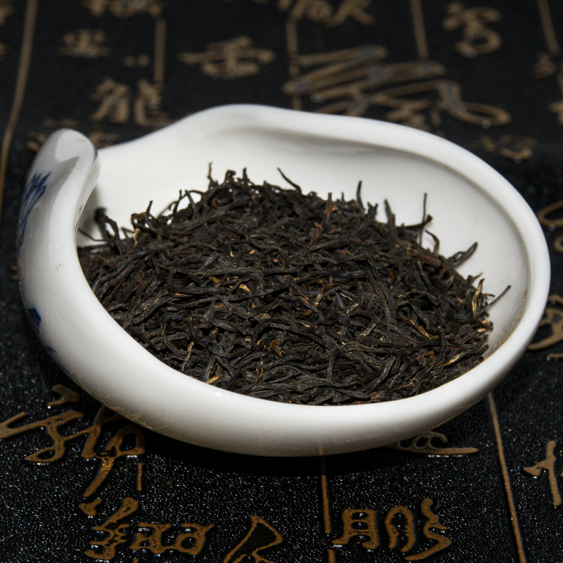 一农精装小罐装茶叶礼盒装红茶12罐 特级小种红茶60g 小金罐装送礼佳选 小种红茶