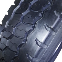 朝阳卡车中长途轮胎12R22.5-18 AZ585 导向、拖车轮位