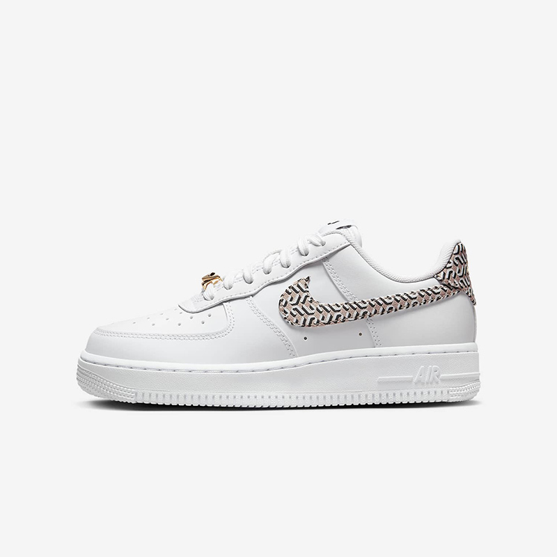 Nike耐克女鞋AIR FORCE 1 AF1低帮空军一号板鞋运动鞋DZ2709-100